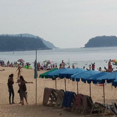 Rung Tawan Hostel Kata Beach  Buitenkant foto